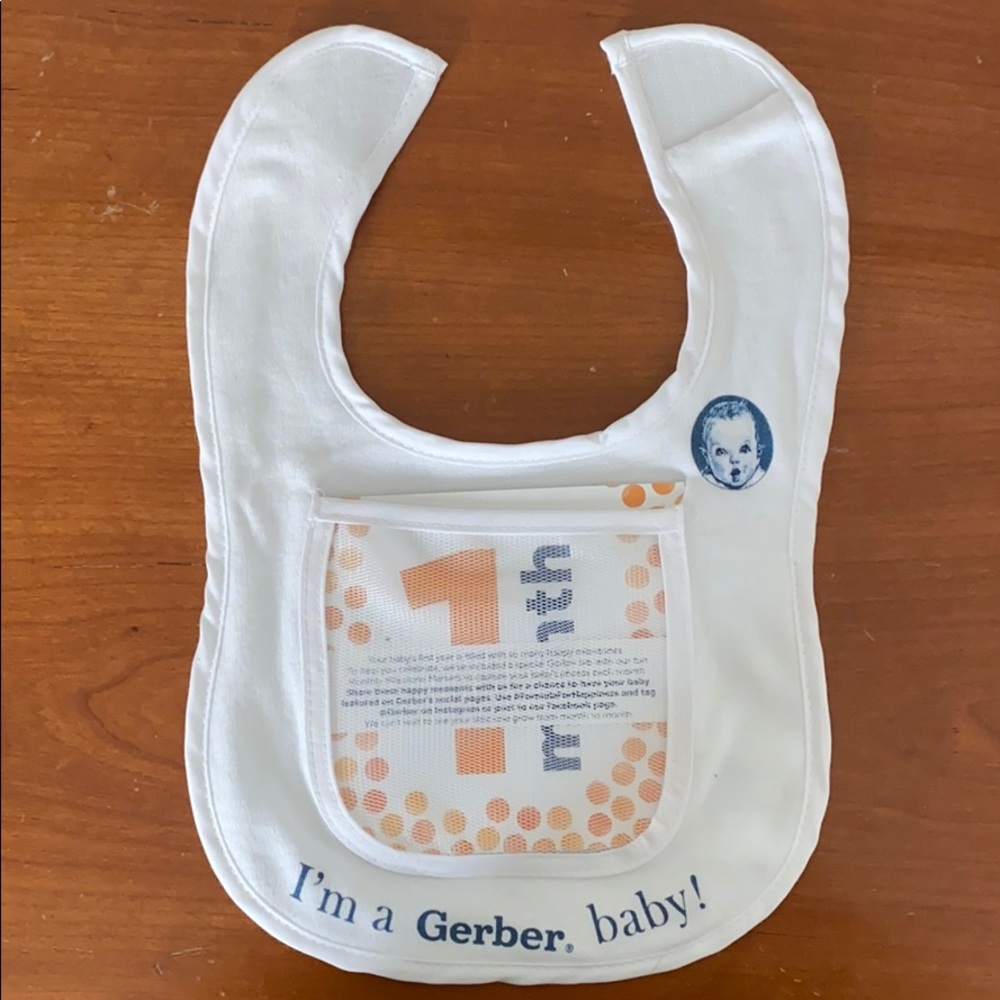 Gerber Baby Milestone Bib
